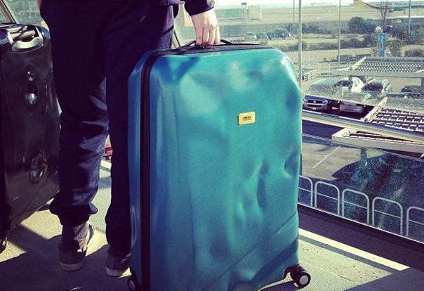 Сломали или повредили чемодан в аэропорту? Что делать?