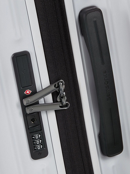 Чемодан Samsonite KU2*004 2Wander Spinner exp. 81