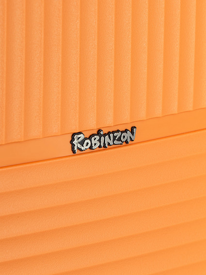 Чемодан Robinzon RP2992-E Madeira Extra M