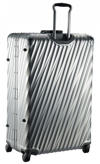 Чемодан Tumi 36847SLV2 19 Degree Aluminum Worldwide Trip Packing Case