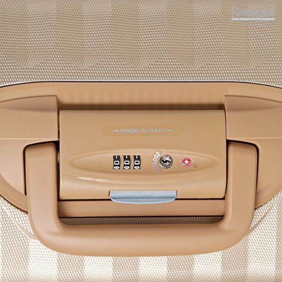 Чемодан Roncato 5142 Uno SL Spinner Medium 4w