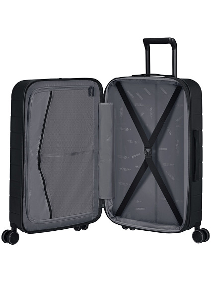 Чемодан American Tourister MC7*002 Novastream 67