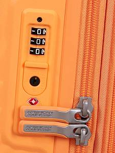Чемодан American Tourister 66C*001 Mickey Magic Cabin luggage 55cm