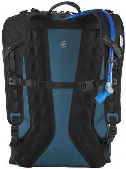 Рюкзак VICTORINOX 606898 Altmont Active L.W. Compact Backpack