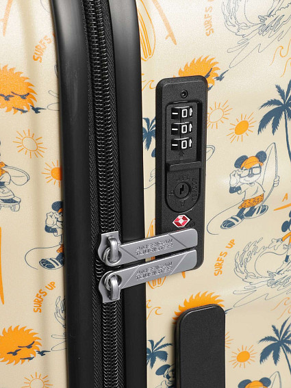 Чемодан American Tourister 31C*019 Wavebreaker Disney Medium Check-in 67cm