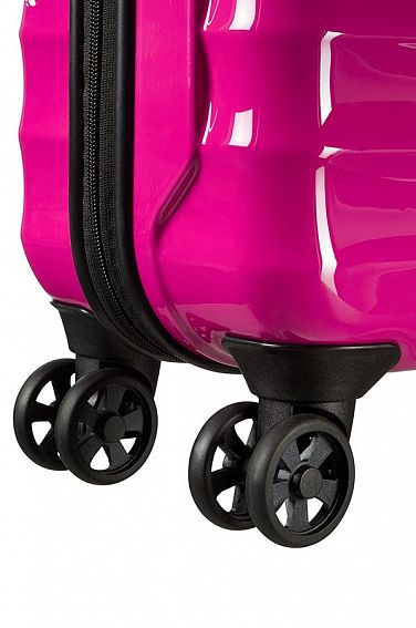 Чемодан American Tourister 02G*102 Palm Valley Spinner 67 Fly Away