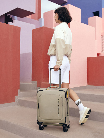 Чемодан Mandarina Duck OSV01 Eco Coated Trolley Soft Cabin S