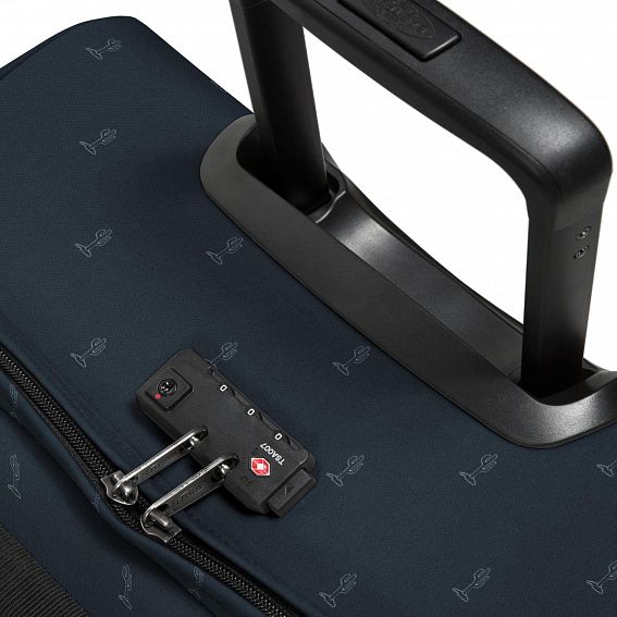 Чемодан Eastpak EK61L Tranverz S