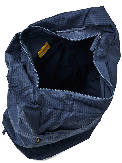 Сумка-хобо Mandarina Duck OXT04 Revival 2.0 Foldable Large Shoulder Bag