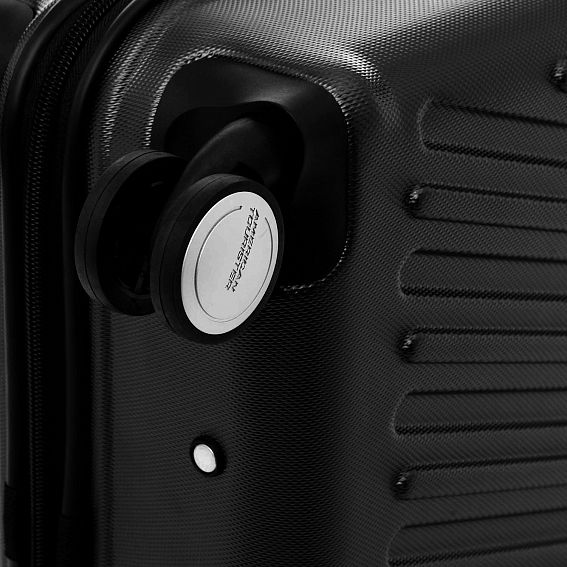 Чемодан American Tourister 25G*901 Hypercube 55