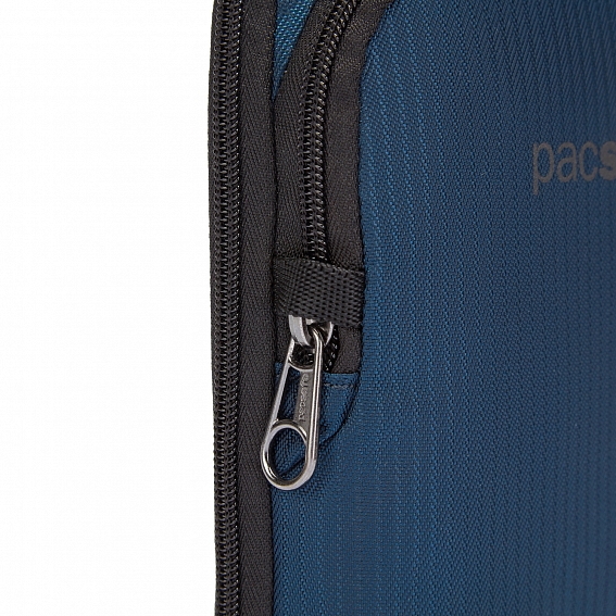 Сумка-антивор Pacsafe 40125641 Daysafe ECONYL® Anti-Theft Tech Recycled Crossbody Bag