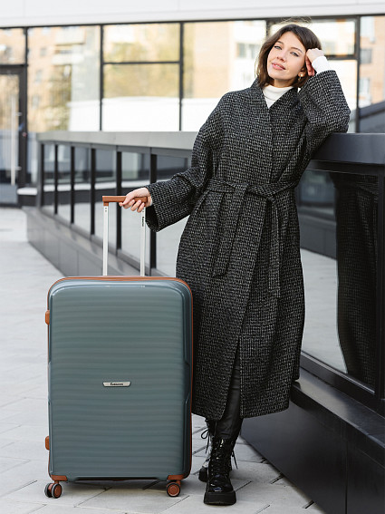 Чемодан Robinzon RP121-1 Santorini Basic L