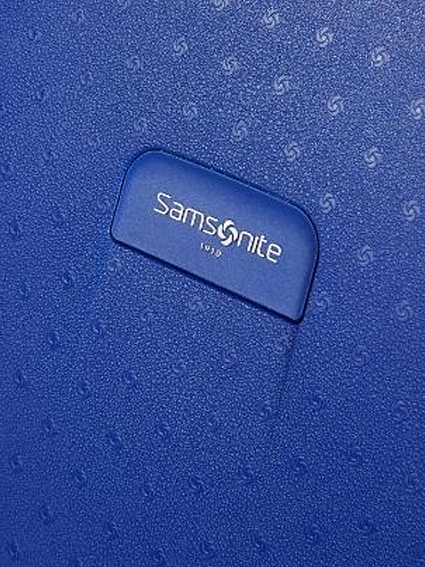 Чемодан Samsonite D18*168 Aeris Spinner 68