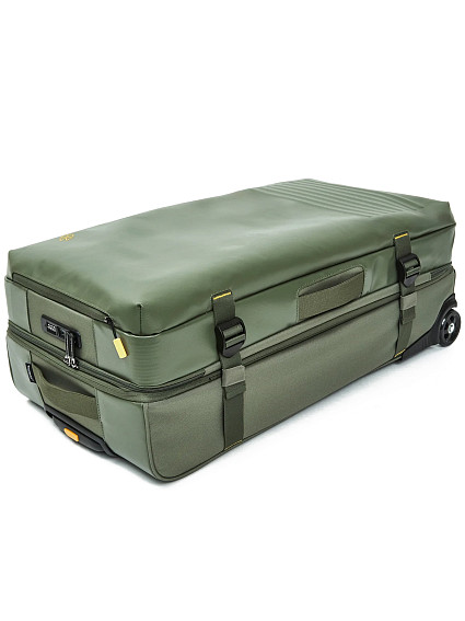 Сумка дорожная на колёсах Mandarina Duck RJV04 Smart Duck Duffle on wheels