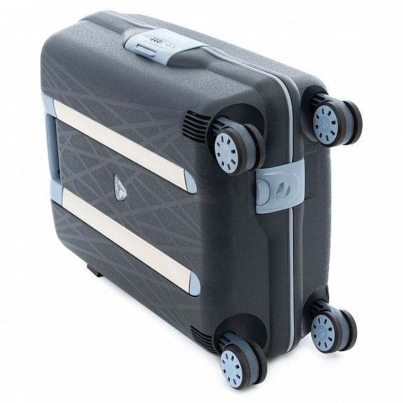 Чемодан Roncato 0714 Light