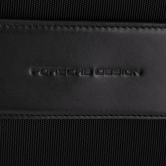 Сумка-репортер Porsche Design 4090002828 Metropolitan Shoulderbag MVZ