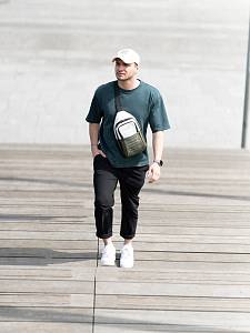 Рюкзак на одно плечо Hedgren HCMBP16 Comby Performance Sling P RFID Рюкзак на одно плечо Hedgren HCMBP16 Comby Performance Sling P RFID