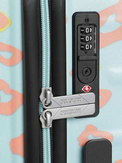 Чемодан American Tourister 31C*019 Wavebreaker Disney Medium Check-in 67cm