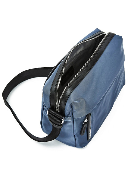 Сумка Mandarina Duck VCT19 Hunter Medium Crossbody Bag Сумка Mandarina Duck VCT19 Hunter Medium Crossbody Bag