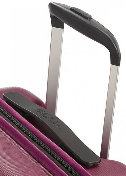 Чемодан American Tourister 15G*008 Wavebreaker Spinner (4 wheels) 55cm