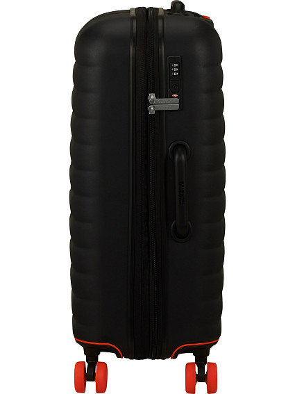 Чемодан American Tourister MK4*002 Neovibe Medium Check-in 67cm