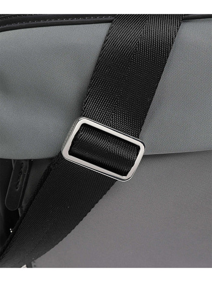 Сумка Mandarina Duck VCT19 Hunter Medium Crossbody Bag