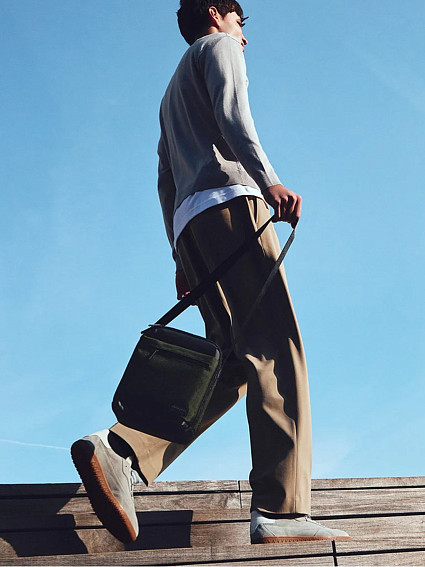 Сумка Hedgren HNXT02 Next INC Vertical Crossover 10 RFID