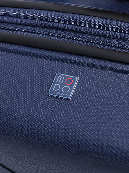 Чемодан MODO by Roncato 418115 Siesta L