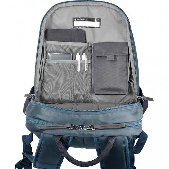 Рюкзак Victorinox 601808 Altmont 3.0 17.1 Color Laptop Backpack 15.6