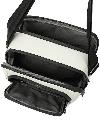 Сумка кросс-боди Hedgren HCMBP15 Comby Performance Relax M P RFID