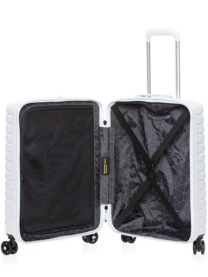 Чемодан Mandarina Duck KNV01 Flyduck cabin trolley