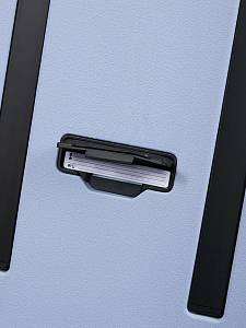 Чемодан Samsonite KM0*002 Essens Spinner