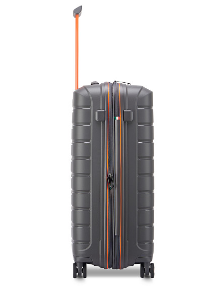 Чемодан Roncato 418182 B-Flying Move M exp.