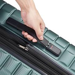 Чемодан Delsey 2878811 Shadow 5.0 M Чемодан Delsey 2878811 Shadow 5.0 M