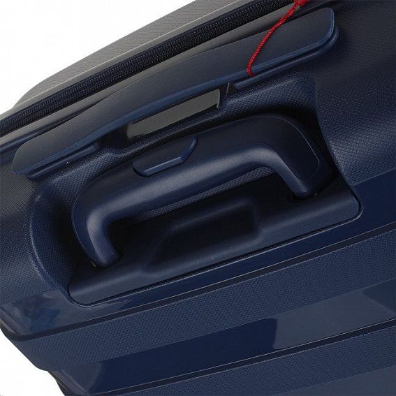 Чемодан Travelite 74049 Nova 4w Case L