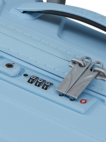Чемодан American Tourister 88G*003 Airconic Spinner 77
