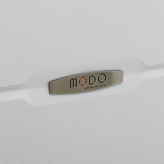 Чемодан MODO by Roncato 418052 Delta 2.0 Medium Spinner 68
