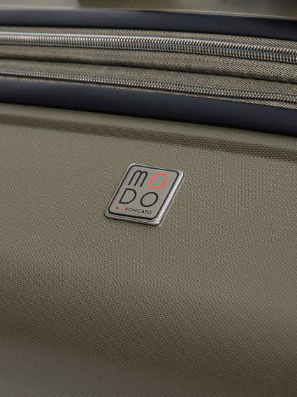 Чемодан MODO by Roncato 418115 Siesta L