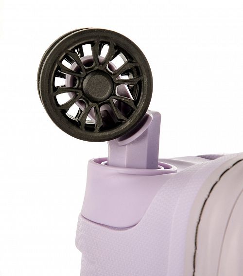 Чемодан Epic EPH402/03 Phantom SL Spinner M