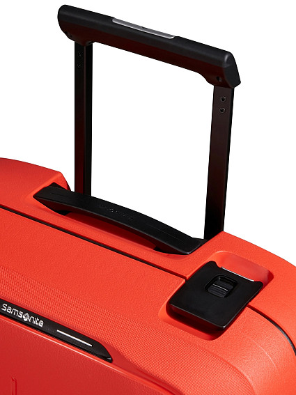 Чемодан Samsonite KM0*001 Essens Spinner