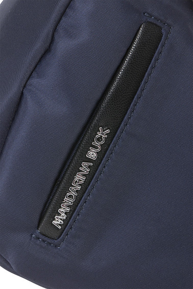 Сумка плечевая Mandarina Duck VCT25 Hunter Small Shoulder Bag