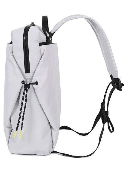 Рюкзак Hedgren HSTG03 String Akira Backpack M