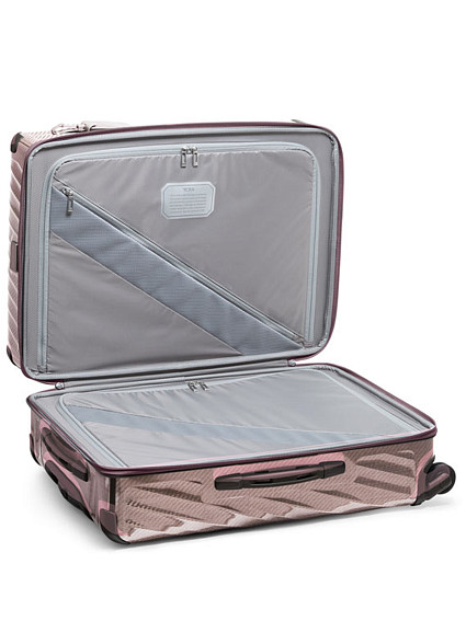 Чемодан Tumi 154202-4482 19 Degree Lite Medium Checked M