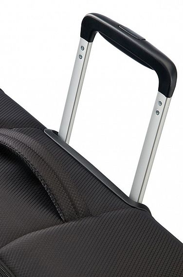 Чемодан American Tourister 38G*005 Litewing
