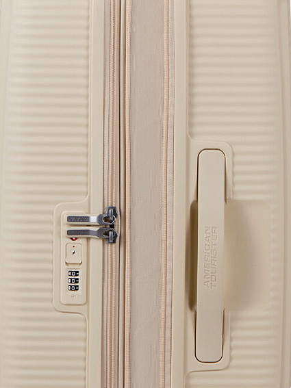 Чемодан American Tourister 32G*001 Soundbox Spinner 55 Exp