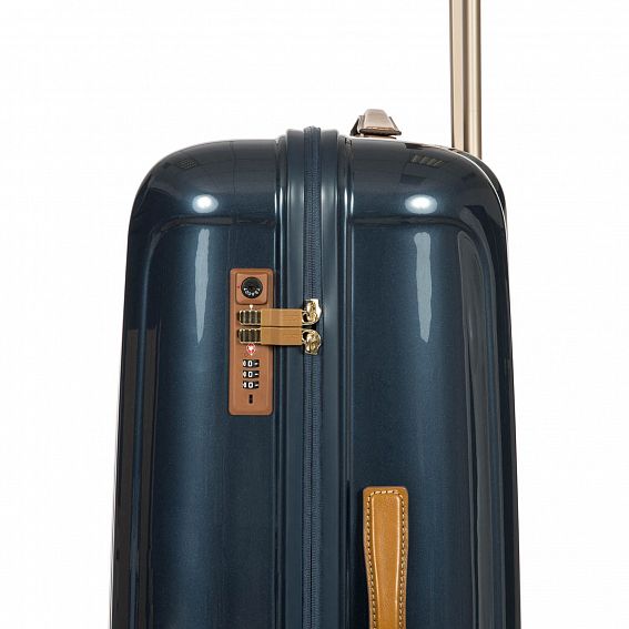 Чемодан Brics BRK08032 Capri L