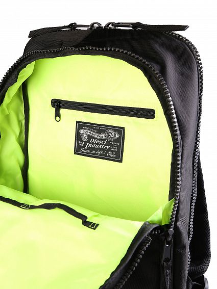Рюкзак Diesel X04965-PR520/H1669 F-Ziiip-It Back
