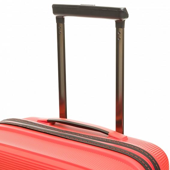 Чемодан Movion MP040*03 Miami S